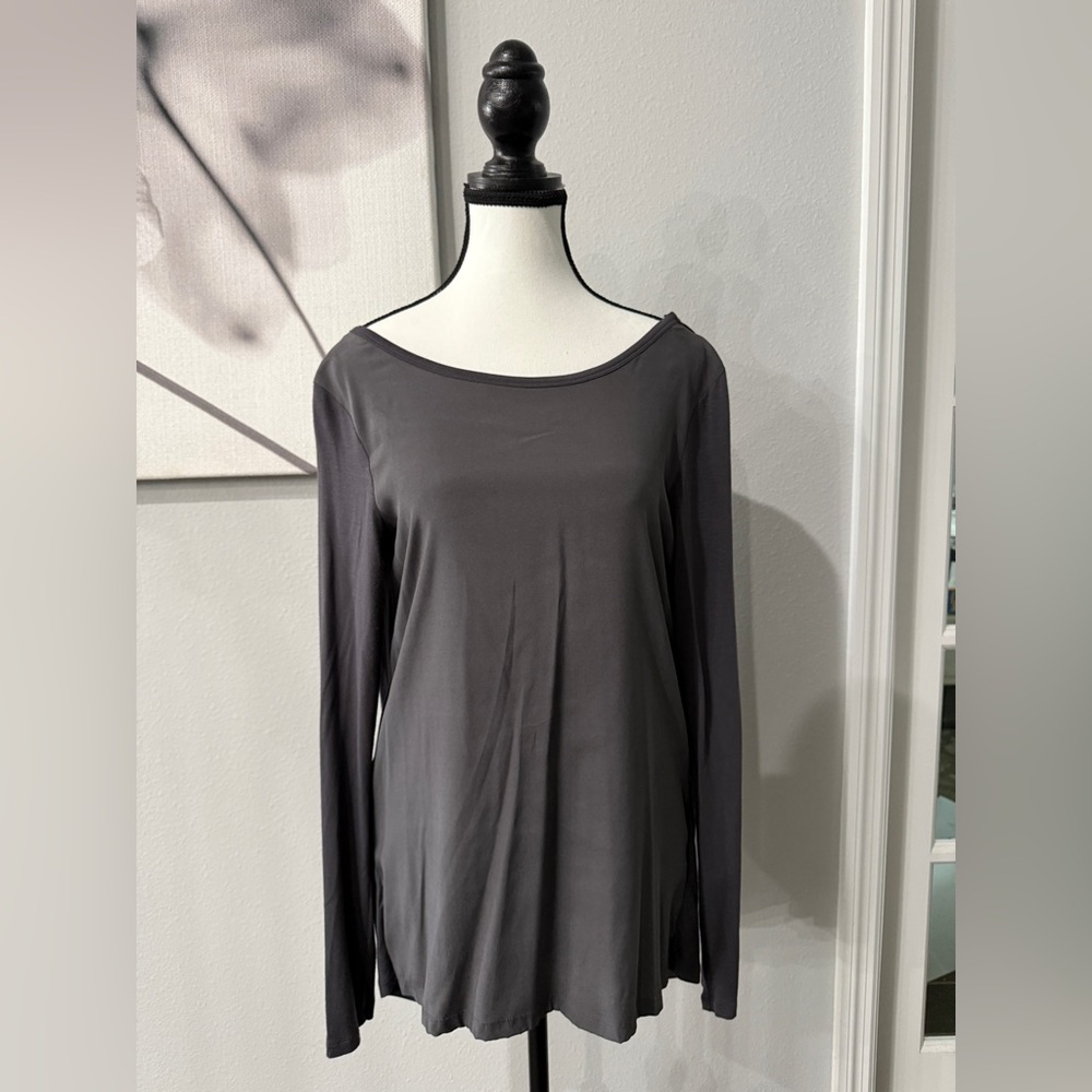 Theory Elegant Gray Long Sleeve Top